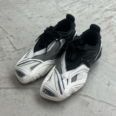 Pre-owned Balenciaga Tyrex Sneaker (black / White)
