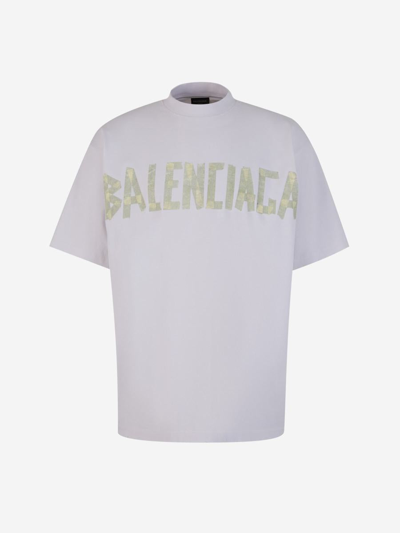 Balenciaga Logo Printed T-shirt In Gris Clar