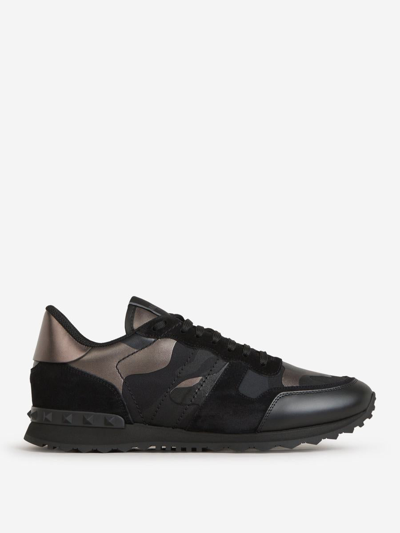 Valentino Garavani Rockrunner Camouflage Sneakers In Negre