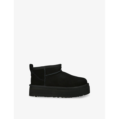 Ugg Boys Black Kids Classic Ultra Mini Platform Logo-patch Suede And Shearling Ankle Boots 6-10 Year
