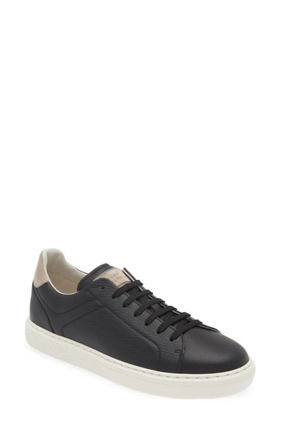 Brunello Cucinelli Men's Grained Calfskin Low-top Sneakers In Black