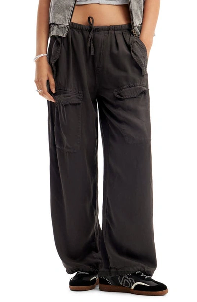 Desigual Noel Wide Leg Cargo Pants In Black