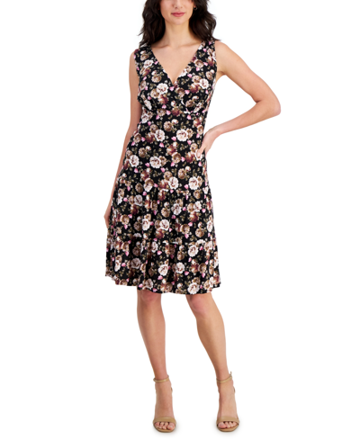 Connected Women's Printed V-neck Sleeveless Tiered Dress In Taupe