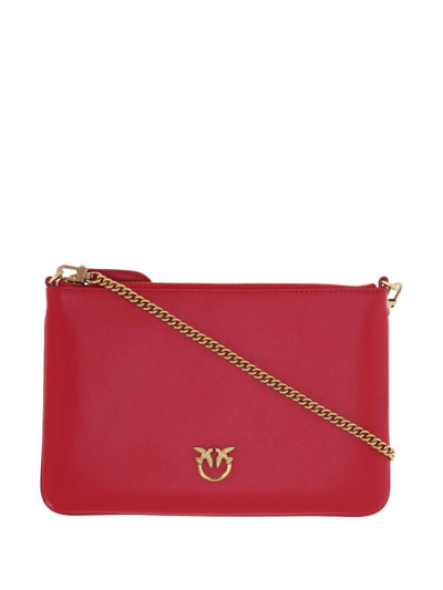 Pinko Logo Plaque Chain-linked Clutch Bag In Rosso Gold