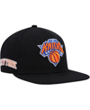 Mitchell & Ness Men's  Black New York Knicks Side Core 2.0 Snapback Hat In Black