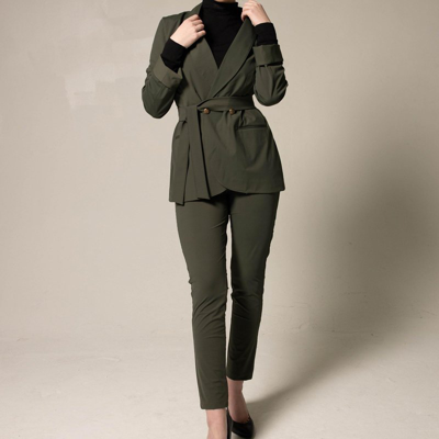 Le Réussi Olive Skinny Pants Women's Trousers In Green