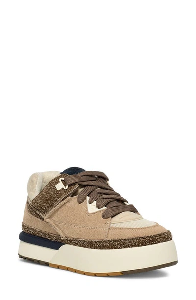 Ugg Goldencush Sneaker In Sand