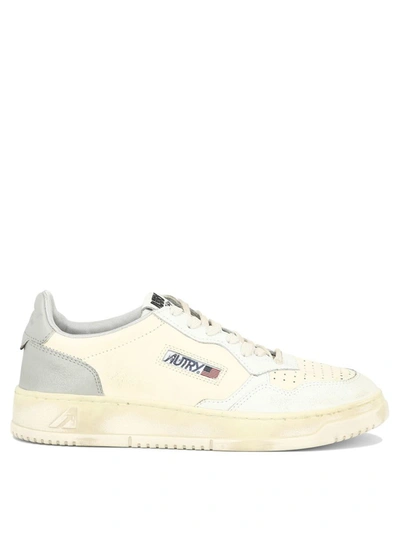 Autry "super Vintage" Trainers In Beige