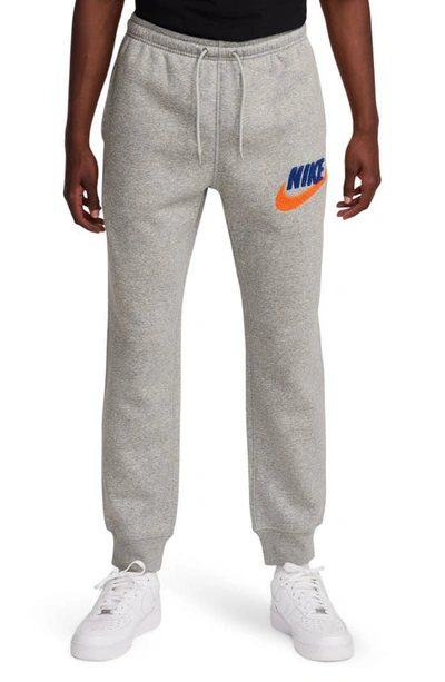 Nike Men's Club Fleece Fleece Jogger Pants In Dark Grey Heather/light Smoke Grey