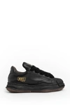 Miharayasuhiro Maison Mihara Yasuhiro Blakey Leather Low-top Sneakers In Black