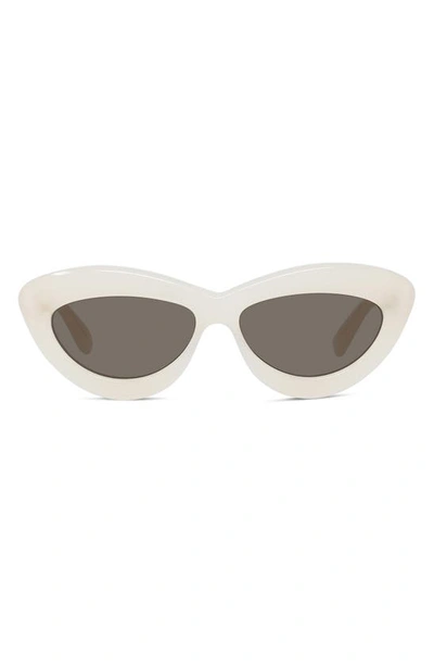 Loewe Curvy Cat Eye Sunglasses, 54mm In Ivory/brown Solid