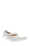 Propét Yara Mary Jane Flat In Light Grey