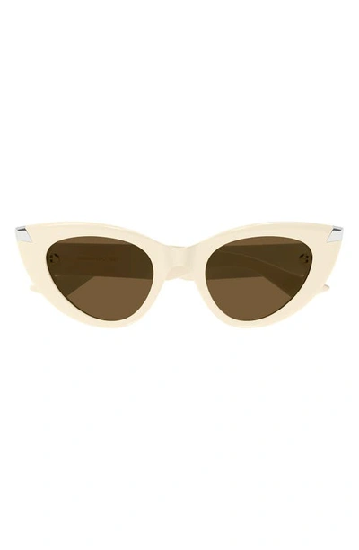 Alexander Mcqueen Sleek Acetate Cat-eye Sunglasses In Ivory