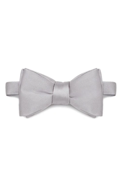 Zegna Butterfly Silk Bow Tie In Grey