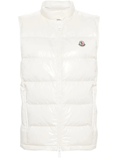 Moncler Logo Patch Zip-up Gilet In White