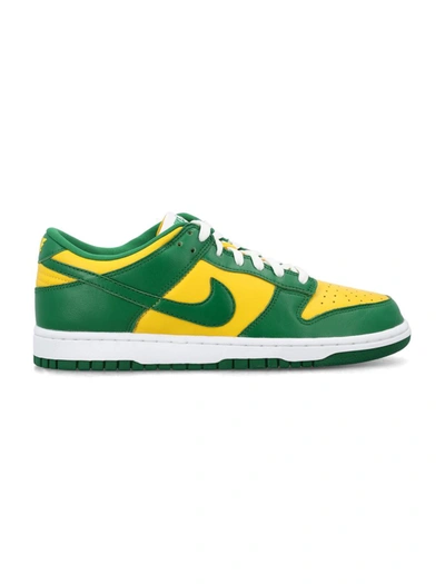 Nike Sp Qs Dunk Low Sp Sneakers In Varsity Maize/pine Green-white