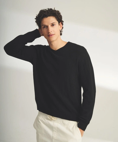 Naadam Reversible Cashmere Crewneck Sweater In Black
