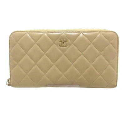 Pre-owned Chanel Matelassé Beige Leather Wallet  ()