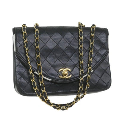 Pre-owned Chanel Demi Lune Leather Shoulder Bag () In Black