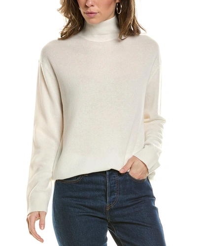 Vince Weekend Turtleneck Cashmere Sweater In White