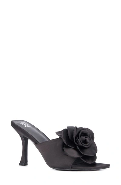 New York And Company Women's Gardenia Heel Slide In Black