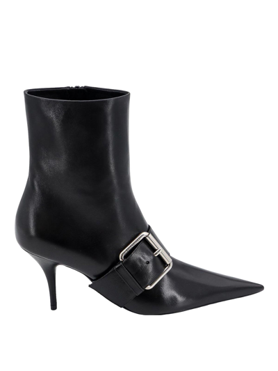 Balenciaga Leather Ankle Boots With Maxi Buckle In Black