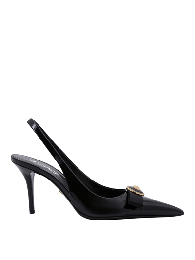 Versace Patent Leather Slingback Gianni Bow In Black