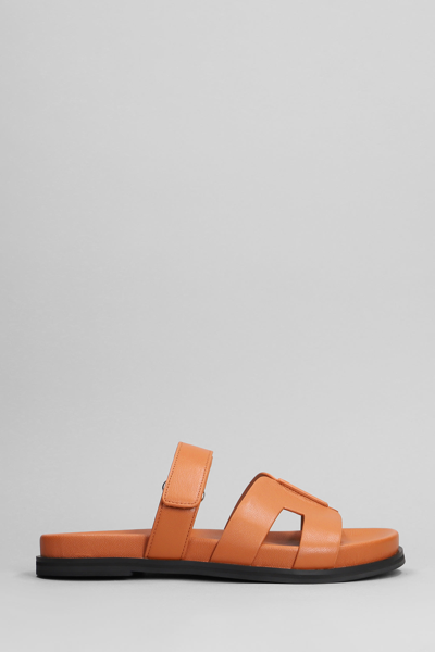 Bibi Lou Mindy Flats In Orange Leather