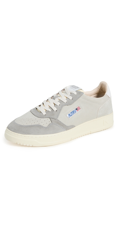 Autry Medalist Low Sneaker In Grey