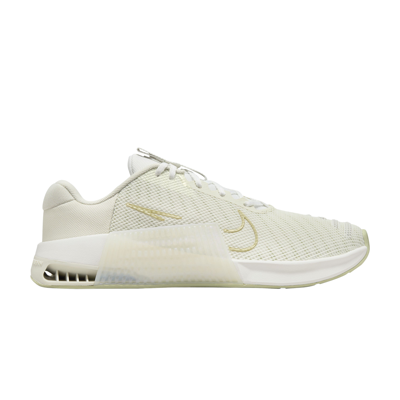 Pre-owned Nike Wmns Metcon 9 Premium 'sea Glass Metallic Gold' In White