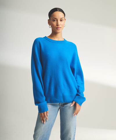Naadam Reversible Cashmere Crewneck Sweater In Bright Blue