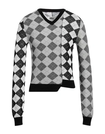 Mm6 Maison Margiela Asymmetric Knitted Sweater In Black