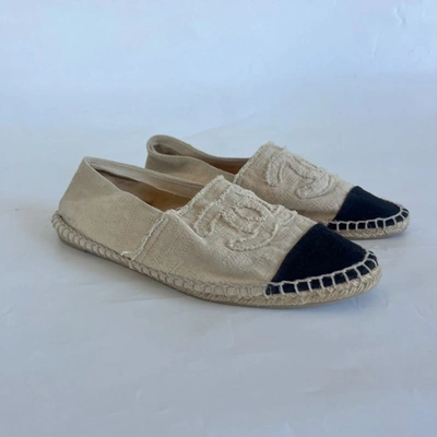 Pre-owned Chanel Fabric Espadrilles , Cc Stitched On Vamp, 39
