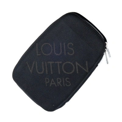 Pre-owned Louis Vuitton Mage In Black