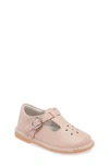 L'amour Joy Classic T-strap Shoe In Pink
