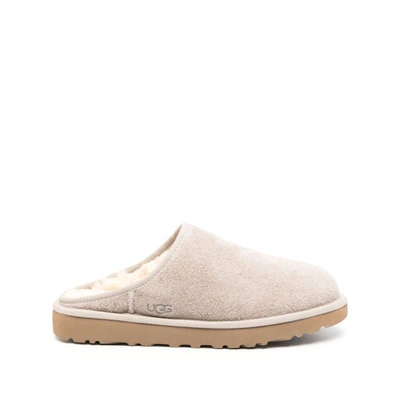 Ugg Shoes In Neutrals
