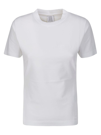 Vetements Embroidered Tonal Logo Fitted T-shirt In White