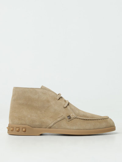 Valentino Garavani Chukka Boots  Men Colour Beige In 米色