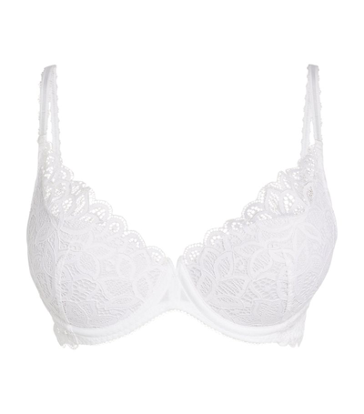 Wacoal Underwired Plunge Push-up Bra In White