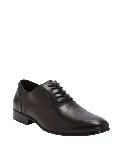 Vince Camuto Jensin Oxford Shoes In Black