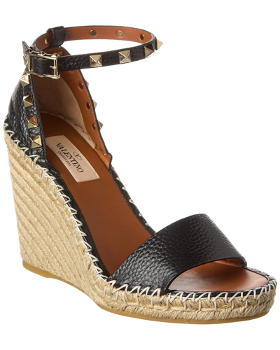 Valentino Garavani Rockstud 100 Grainy Leather Wedge Sandal In Black