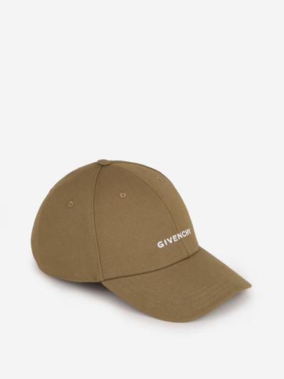 Givenchy Contrast Logo Cap In Mititary Green