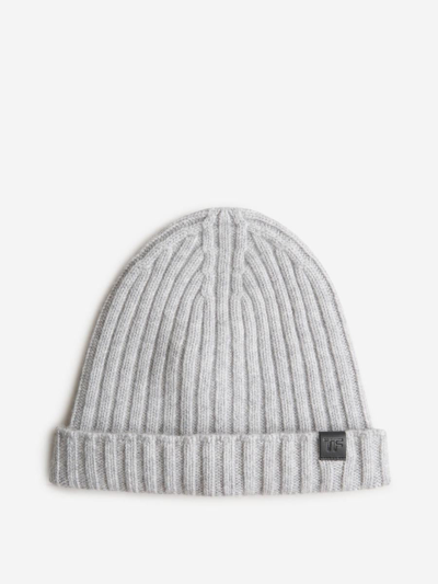 Tom Ford Cashmere Ribbed Beanie In Gris Clar