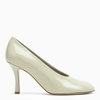 Burberry Beige Shiny Lambskin Pumps With Quilted Insole In White