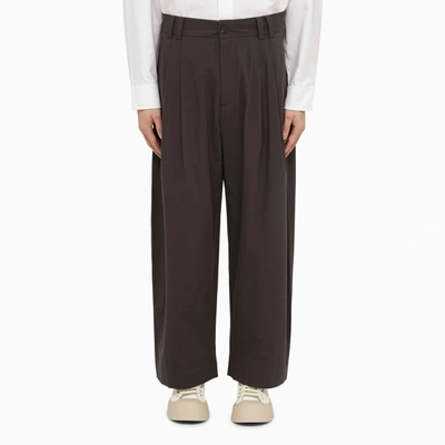 STUDIO NICHOLSON GREY COTTON TROUSERS WITH PLEATS