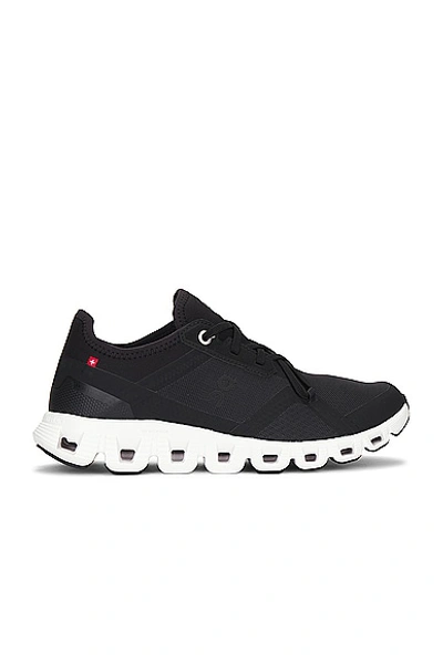On Cloud X 3 Running Shoe In Black & White
