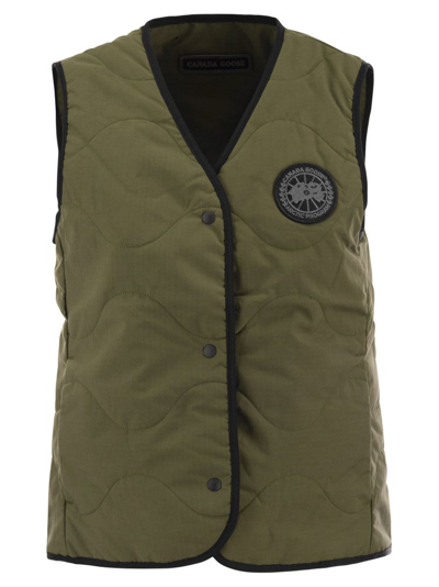 Canada Goose Logo Patch Padded Vest In Green