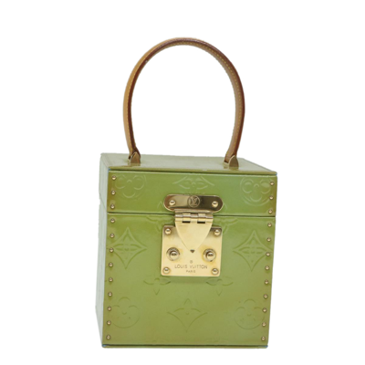 Pre-owned Louis Vuitton Bleecker Green Patent Leather Clutch Bag ()