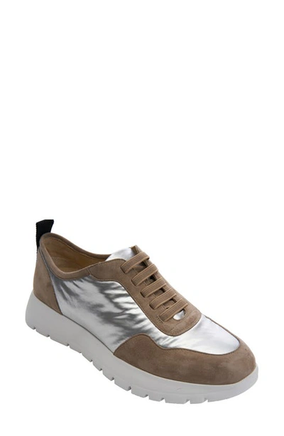 Vaneli Qadi Sneaker In Silver/ Brown