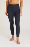 Z SUPPLY SOLAR SEVEN-EIGHTS LEGGING IN DEEP NAVY